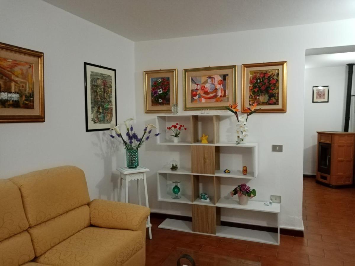 La Casa Di Gaia Villa Cabras Exterior foto