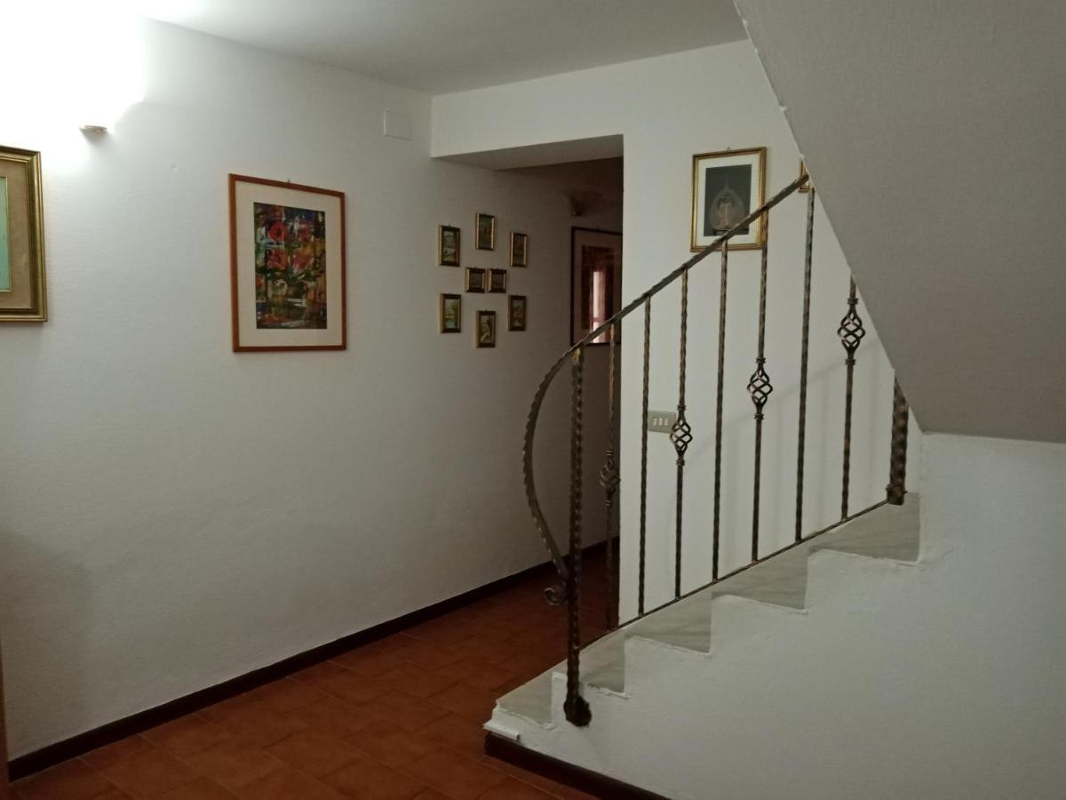 La Casa Di Gaia Villa Cabras Exterior foto
